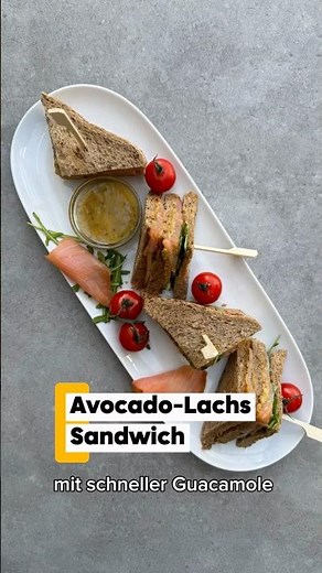 Avocado Lachs Sandwich | Sandwich Idee mit Räucherlachs & Guacamole. Schnelles Wajos Rezept