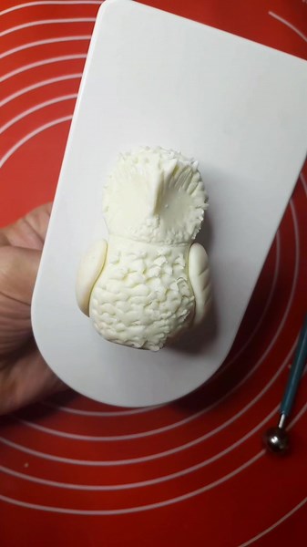 here's how to make fondant owl!!!#harrypotter #harrypottercake #owl