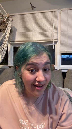 @CNP Laboratory US sent me an over night lip mask and let me tell you I'm obsessed #cnp #cnplaboratory #cnplipcerin #overnightlipmask #lipmask