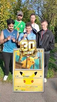 Welche 30 Jahre Pikachu Karte ist die Beste? 🤔