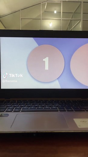 Morph PPT Template Warna Pink Ungu - Tema Kesehatan