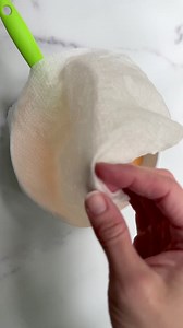 1.6M views · 3.6K reactions | You can decorate cookies without mixing the icing 李 See exactly how to mix multiple colors in my virtual Halloween cookie class  #cookiedecorating #cookieclass #decoratedcookies #royalicingcookies #halloweencookies | Butterfly Bakes ATL | Facebook