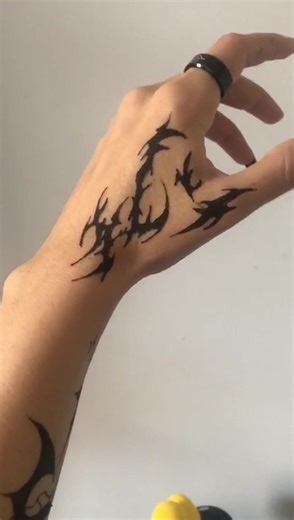 Tatuajes de Henna 100% Natural: ¡Hazlo tú mismo!