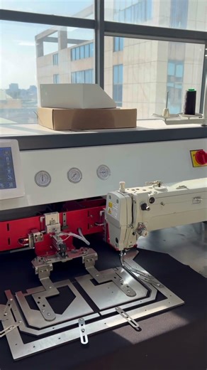 Automatic apron pocket setter machine #shorts #sewing #sewingmachine #auto #apron