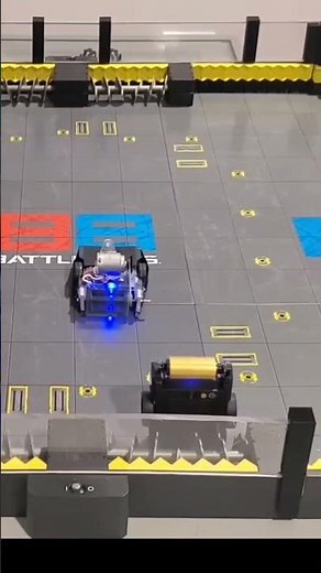 Riptide vs. Minotaur #hexbugbattlebots #hexbug #hexbugvideos #rc