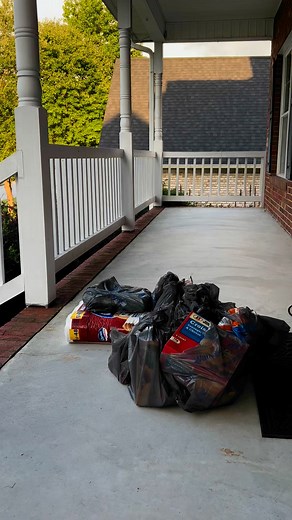 13 reactions · 12 comments | Online grocery shopping offers convenience, albeit potentially contributing to laziness, while also generating income opportunities for those people who do delivery services. #viewersfriendsfollowers #followerseveryonehighlights #highlightseveryone #followerseveryone #outdoors #everyone #followers #usa #walmart | Almie Minnis II | Facebook