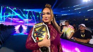 Nia Jax and Naomi battle for the WWE Women's Title: SmackDown sneak peek