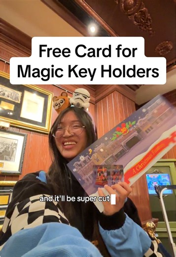 free lenticular card for magic key holders from now until november 27! available at disneyana (disneyland), kingswell shop (dca), and wonderground gallery (downtown disney)! 🤍 | #LightSideSabrina #MagicKeyHolder #Disneyland #Disneyland70 #DisneyChristmas