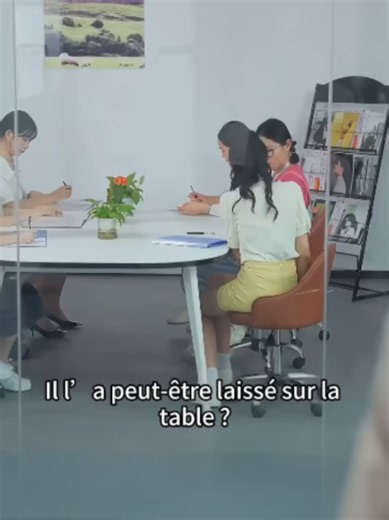 EP 02 Premier jour,la fille découvre que son patron est le PDG frappé hier, et l'emmène dans son bureau #filmtok #filmclips #cdrama #serie #dramachina #se 🚨 Alerte nouveautés ! Des films et des vidéos arrivent toute la journée 🍿🔥 Abonnez-vous dès maintenant et activez les notifications 🔔 La suite arrive très bientôt... 👀🎬