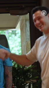 Too smooth, Eddie! 👌 Hulett Brothers | Manchester City