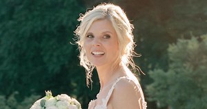 Caroline Fontenoy s’est mariée à Jérôme: découvrez la sublime robe dans laquelle la présentatrice des JT de RTL a fait sensation (photo)