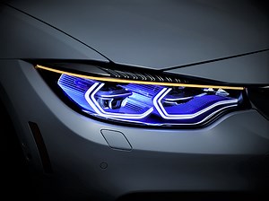 BMW: come funzionano i fari Laser [VIDEO]