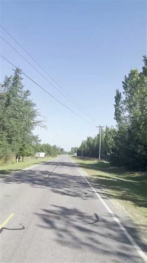 One Minute of This Daytime Highway Drive Feels Like Stepping Away From Everything #shorts