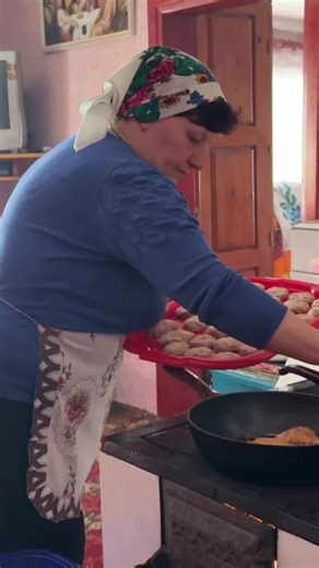 Authentic German Bread Baking: Village Life Tradition