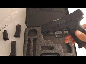 Unboxing Taurus G2C 40 S&W