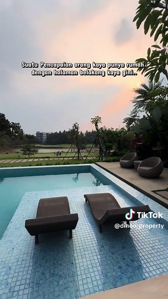 Rumah Mewah dengan Halaman Belakang Besar: Pengalaman Hidup Orang Kaya