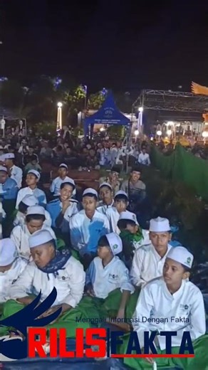 Suasana Alun alun Tugusari Nusantara dalam Tugusari Bersholawat #beritaterkini #news