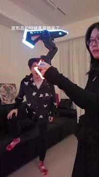 This dual-wielding sword and axe combo is so cool to play with! #Boys'Joy #Lightsaber #WhatBoyCanRes