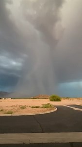 Mary Slade-Branham sent this great video of a lightning strike in Apache Junction during a storm Friday night. Wow! 🤩🌩 | ABC15 Arizona