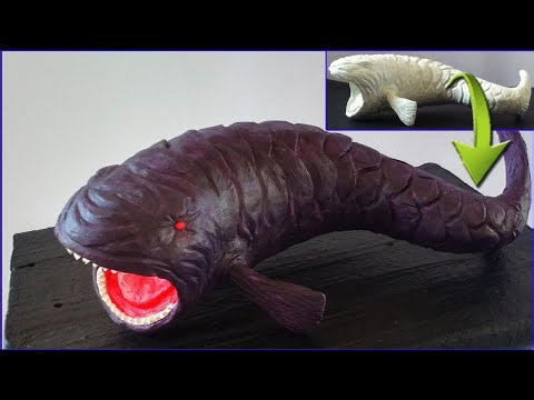 DARK BLOOP WITH CLAY.