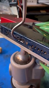 902K views · 8.2K reactions | iPhone 12 charging socket 粒識‍♀️ | Public friends | Facebook