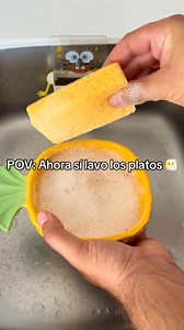Ahora si lavo los platos . . #virals #lavar #clean #BobEsponja #spongebob | Lele