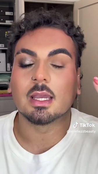 Sultry Glam Eyeshadow Tutorial for Stunning Looks