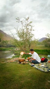 Cooking with nature 🌴🌾— where the ingredients are fresh, and the view is the seasoning.” 🧂 #CookingWithNature #NatureCooking #FoodInTheWild #OutdoorCooking #FreshAirFreshFlavors #CookInNature | Chef Michael Kitchen