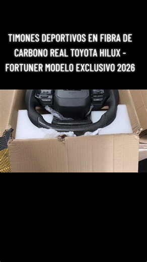 Timones deportivos fibra de carbono para Toyota Hilux y Fortuner 2026
