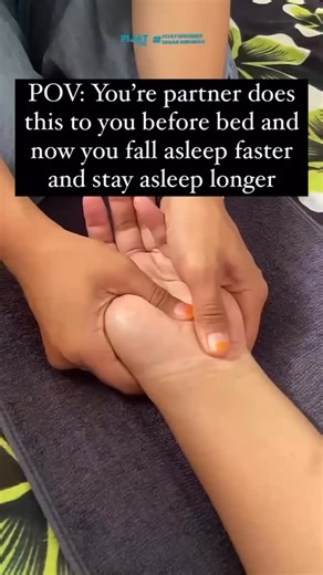 Craig Byrne on Instagram: "Ending the day with a hand massage is a small ritual with powerful effects ✨ It eases tension, calms the nervous system, and gently prepares the body for deep, restful sleep. Because sweet dreams start with intentional care. 🌙💆‍♂️ 👉 Follow for more massage tips & relaxation rituals 🎥 Thanks to @pijatyuk.id for the beautiful demo #massage #handmassage #sleepbetter #relaxation #eveningritual"