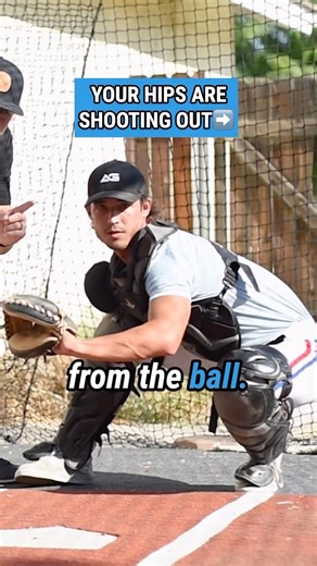 28K views · 204 reactions | Your hips are going away from the ball when you receive ❌ They need to go TOWARDS the ball 﫡 Use this tip and see how much more athletic you feel while receiving  #catching #catchingtips #softballcatchingtips #receivingdrills | Catching Made Simple | Facebook