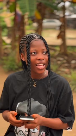 Like girlll, don’t you have a house???😒😒 Splendor Ov Sweetlife | Kasha Tv