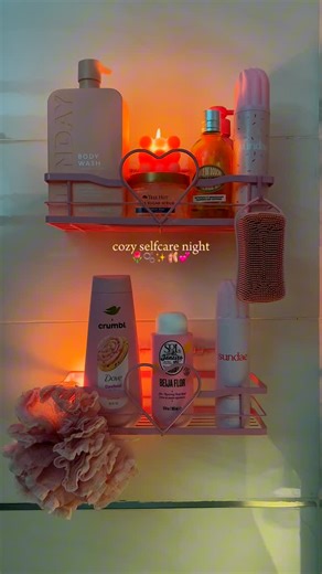 Angie🩰🌸 | A girl’s night routine ☺️🫧 #unwindwithme #unwind #bedtime #bedtimeroutine #nightroutine #cozy #cozyvibes #pink #relaxingnightroutine... | Instagram