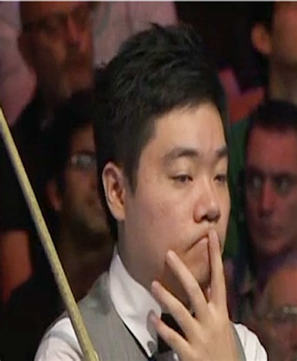 Ding Junhui vs. White: Nail-Biting Miracle Shot