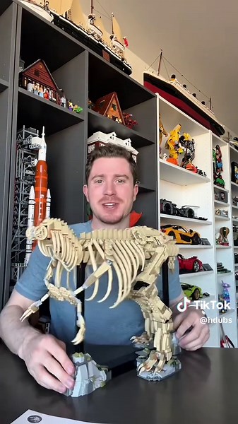 Building the NEW Jurassic Park T. Rex LEGO! #lego #jurassicpark #dinosaur #movie #asmr #bmw #shopping