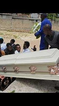 Haïti : Kenscoff rend hommage aux victimes d’une attaque meurtrière de gangs