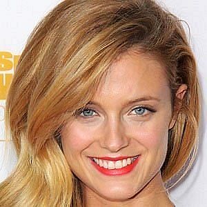 Kate Bock – Age, Bio, Personal Life, Family & Stats | CelebsAges