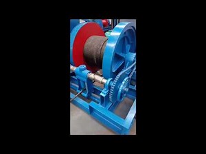 Winch with spooling system