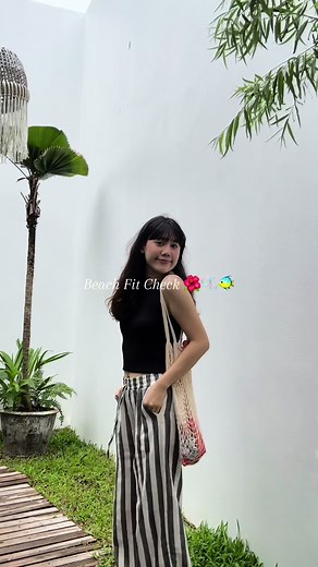 Beach Outfit Ideas: OOTD for Beach Vibes