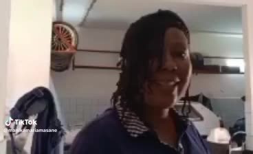 Vidéos de Manika_ l'officiel 😘😘💞💞 (@manikamariamasane) avec son original - Manika_ l'officiel 😘😘💞💞