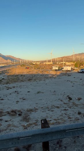 Power line snapped , freeway i10 closed 😬 by palm springs ca #freeway #i10 #trucking #windy #fyp #explore #18wheels