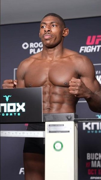 Buckley makes weight! #UFC #MMA #UFCEdmonton