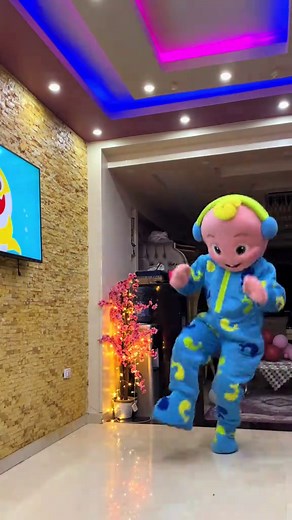 Cocomelon Crazy Booy Kids Dance Song