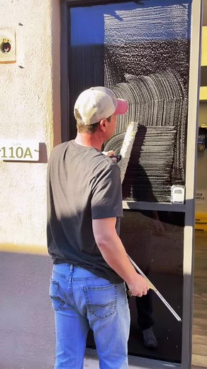 #satisfying #windowcleaning #windowwashing #windowcleaners #windowcleaninghack