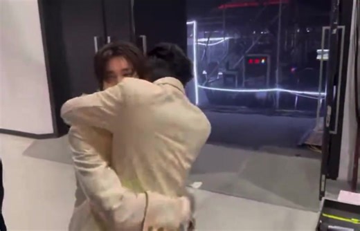 they are so precious to me i swear 😭😭 PONDPHUWIN SHINE RENDEZVOUS #PondPhuwinFanconD3 #ปอนด์ภูวินทร์ | Kat Nattawat