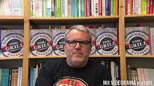 3.4K views | Wie grillt man Tofu und was sind die Grilltrends für den Sommer 2017? Grillprofi Tom Heinzle war auf Stippvisite bei uns im Verlag und hat in einem exklusiven Interview eure Fragen beantwortet: Noch mehr Grilltipps gibt's in seinem neuen Buch »Toms Grillwerkstatt«: https://goo.gl/j3qYZn | DK Verlag | Facebook