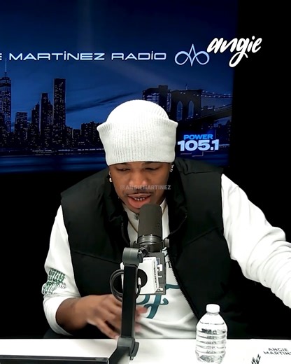 👀🗣️ This is how Ne-Yo handle if one of his girlfriends gets on his nerves... | Angie Martinez