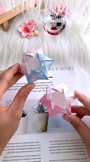 Create a Six Pointed Star Storage Box with Origami