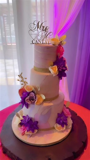 Choose your favorite Wedding Cake — Choisissez votre gâteau de mariage