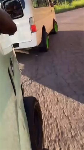 Vincy van culture 🇻🇨🚨 on Instagram: "1 Avenue again‼️💨💨💨🔥🔥#racingislife #vincyvanculture💥💫 #vincyvanculture🇻🇨🏝"